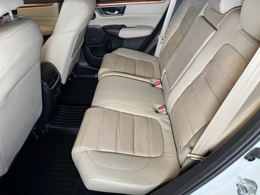 Used 2021 Honda CR-V Touring image 22