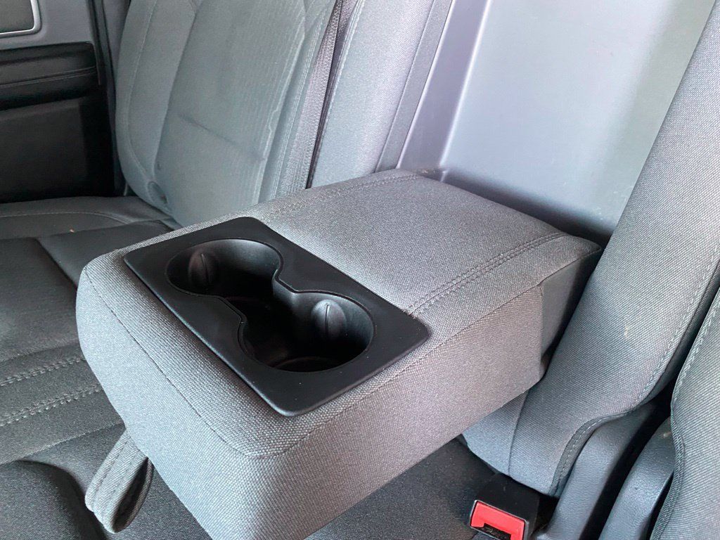 Used 2020 RAM 1500 Big Horn AWD/4WD image 32