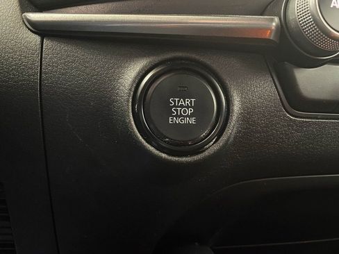 Used 2024 MAZDA MAZDA3 s image 19