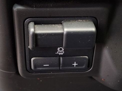 Used 2025 Chevrolet Silverado 1500 Custom AWD/4WD image 18