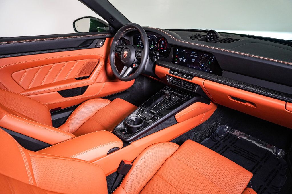Certified 2026 Porsche 911 Targa 4 GTS AWD/4WD image 16