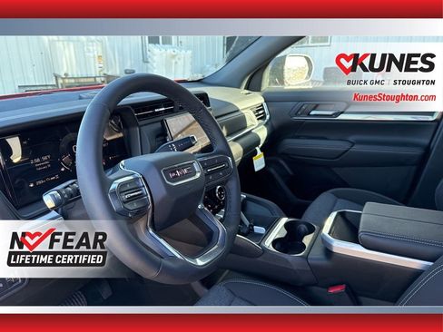 Used 2026 GMC Terrain Elevation w/ Technology Package II image 25