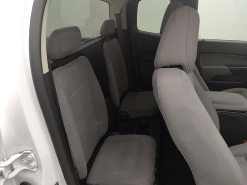 Used 2021 Chevrolet Colorado W/T w/ WT Convenience Package RWD image 19