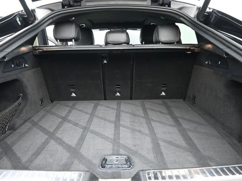 Used 2022 Mercedes-Benz GLC 300 4MATIC Coupe image 12