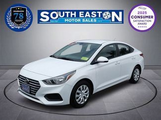 Used 2021 Hyundai Accent SE image 1
