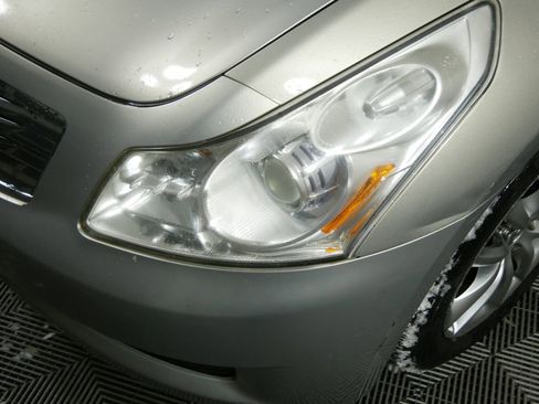 Used 2008 INFINITI G35 x Sedan w/ Premium Pkg image 7