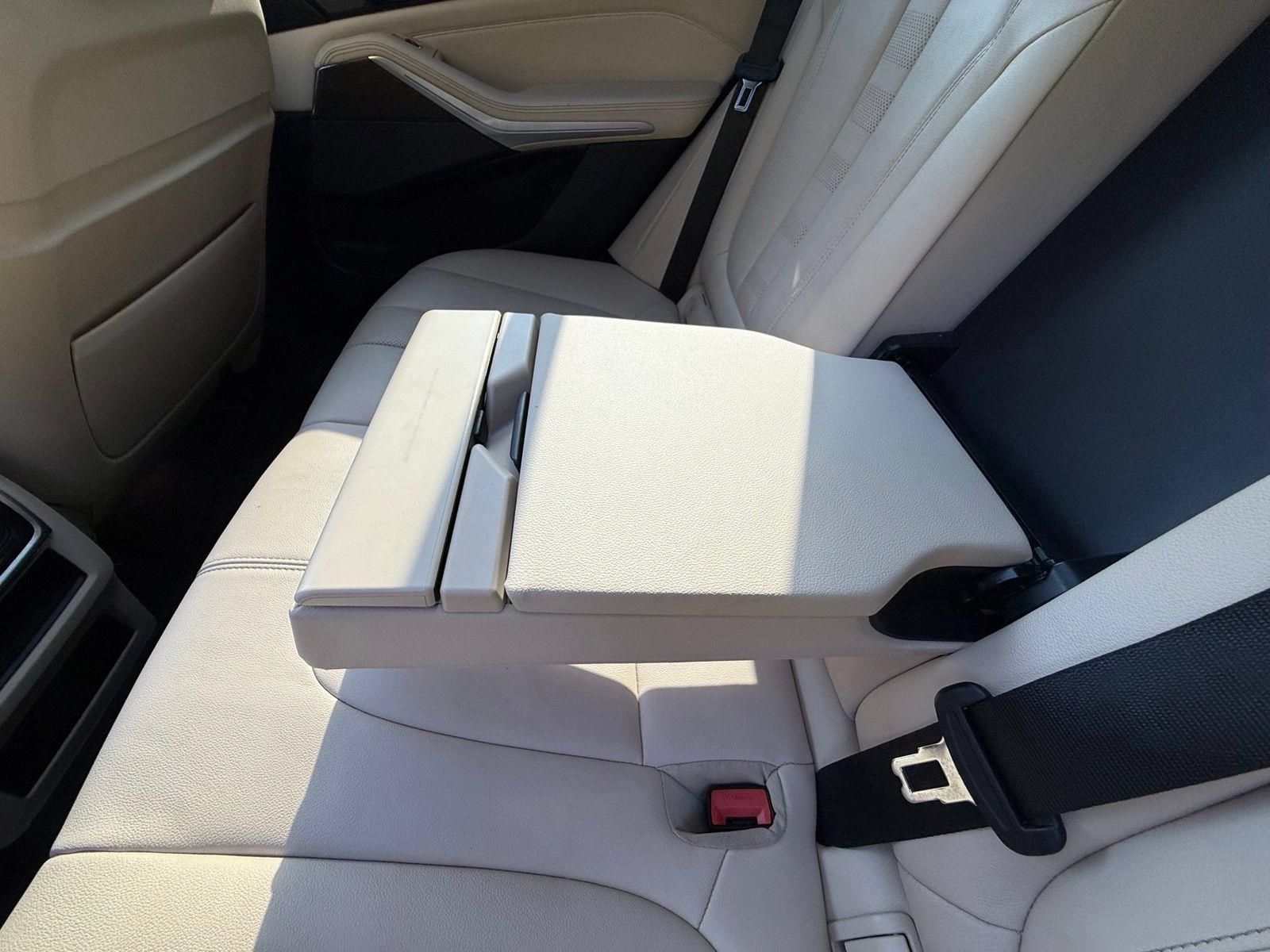 Used 2021 BMW X5 sDrive40i w/ M Sport Package RWD image 38