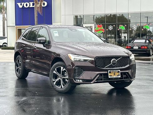 New 2026 Volvo XC60 B5 Core w/ Climate Package image 1