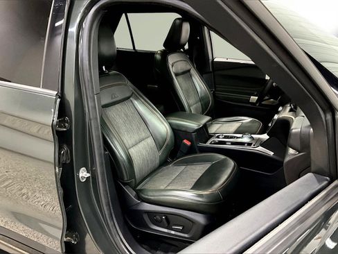 Used 2022 Ford Explorer Timberline image 30