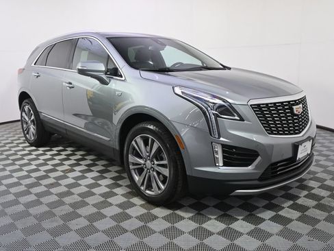 Used 2025 Cadillac XT5 Premium Luxury AWD/4WD image 8