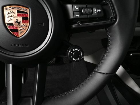 Certified 2026 Porsche Cayenne Coupe AWD/4WD image 11