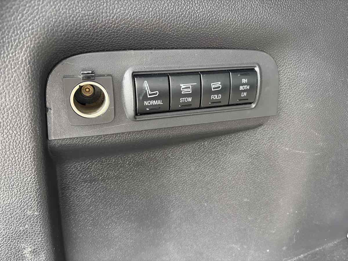 Used 2012 Ford Explorer Limited FWD image 23