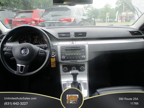 Used 2009 Volkswagen CC Sport FWD image 9