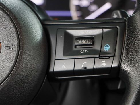 Used 2024 Nissan Rogue SV image 14