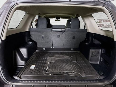 Used 2015 Toyota 4Runner Trail image 27