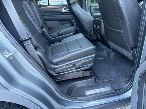 Used 2021 Chevrolet Tahoe Z71 w/ Z71 Signature Package AWD/4WD image 15