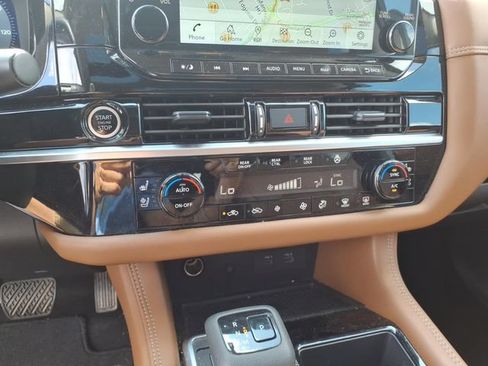 Used 2024 Nissan Pathfinder Platinum w/ Cargo Package FWD image 12