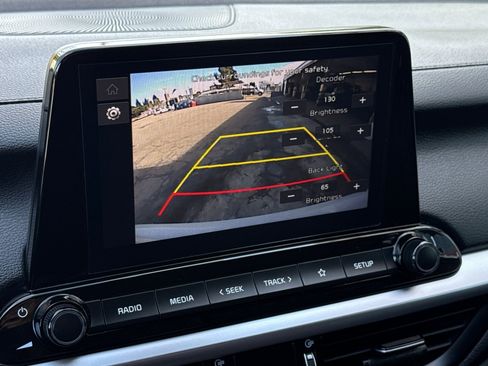 Used 2023 Kia Forte LXS w/ LXS Technology Package image 18