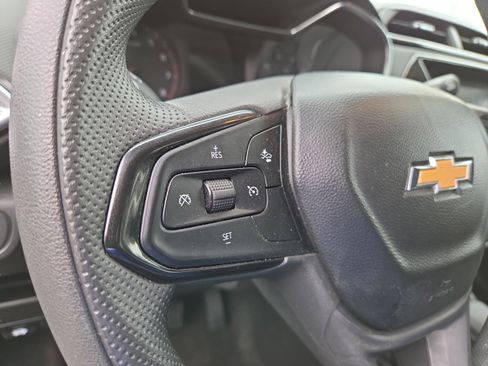 Used 2022 Chevrolet TrailBlazer LT w/ Convenience Package image 13