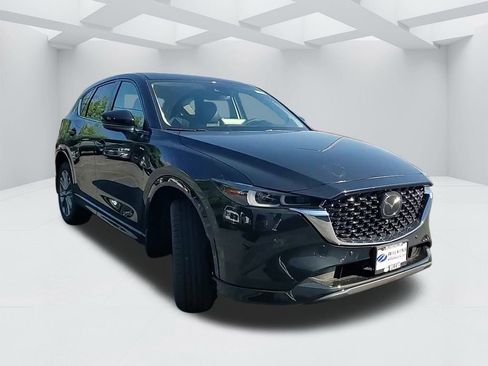 New 2025 MAZDA CX-5 AWD 2.5 S w/ Premium Plus Pkg image 3