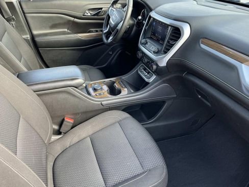 Used 2023 GMC Acadia SLE w/ Driver Convenience Package image 26