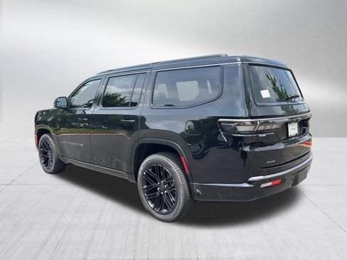 New 2026 Jeep Grand Wagoneer Limited AWD/4WD image 8