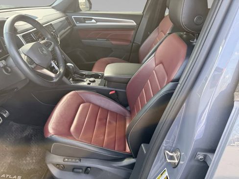 Used 2022 Volkswagen Atlas Cross Sport SEL Premium R-Line image 15