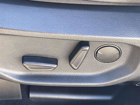 New 2025 Ford Ranger Lariat w/ FX4 Off-Road Package image 14