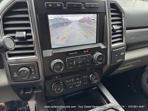 Used 2017 Ford F250 XLT w/ XLT Premium Package AWD/4WD image 16