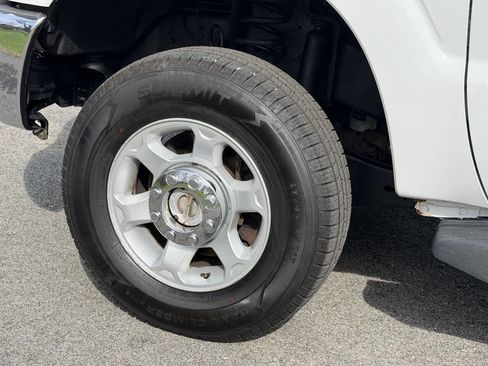 Used 2016 Ford F250 XL w/ XL Appearance Package image 17