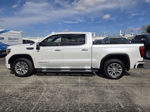 Used 2019 GMC Sierra 1500 Denali w/ Trailer Camera Package image 4