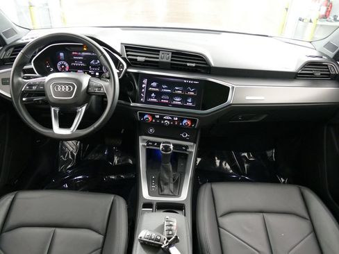 Used 2023 Audi Q3 2.0T Premium Plus w/ Premium Plus Package AWD/4WD image 25