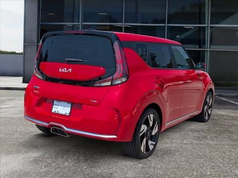 Used 2023 Kia Soul GT-Line FWD image 7
