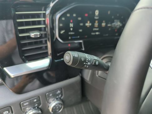 Used 2026 GMC Sierra 1500 Elevation w/ Elevation Premium Package AWD/4WD image 21