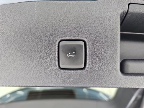 Used 2024 Ford Escape ST-Line w/ Tech Pack #1 image 18