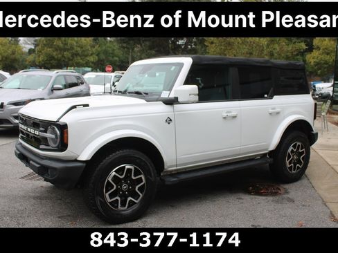 Used 2022 Ford Bronco Outer Banks image 14