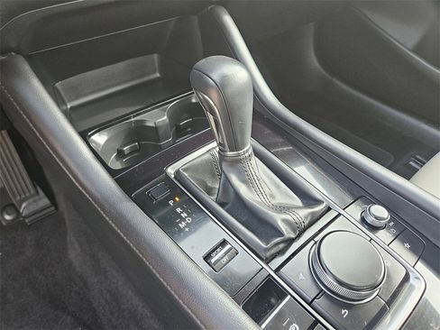 Used 2025 MAZDA MAZDA3 s image 25