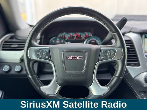 Used 2018 GMC Yukon SLT AWD/4WD image 15