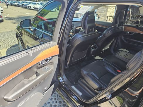 Used 2016 Volvo XC90 T6 Inscription w/ Vision Package image 19