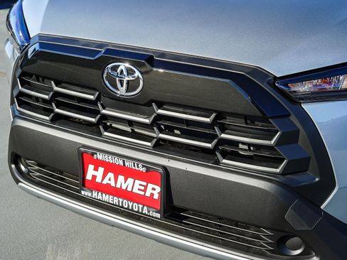 New 2026 Toyota Corolla Cross LE FWD image 9