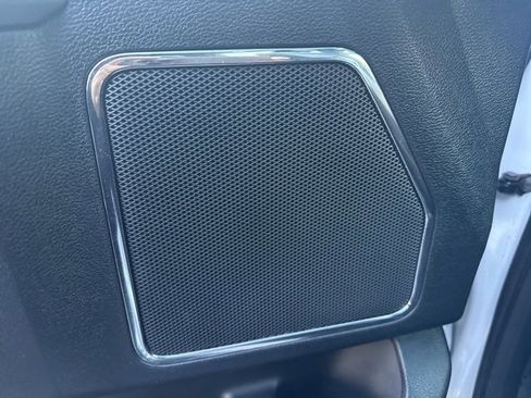 Used 2017 Ford F350 Lariat image 14