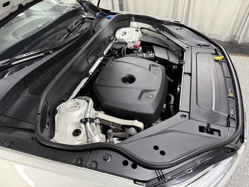 Used 2022 Volvo XC90 T6 Inscription w/ Advanced Package image 28