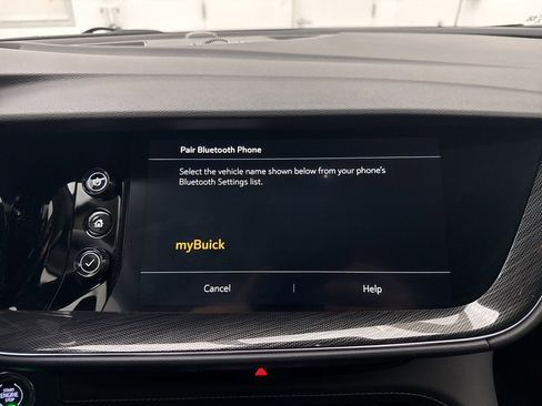 Used 2022 Buick Envision Essence w/ Technology Package I image 35