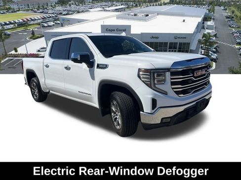 Used 2025 GMC Sierra 1500 SLT image 10