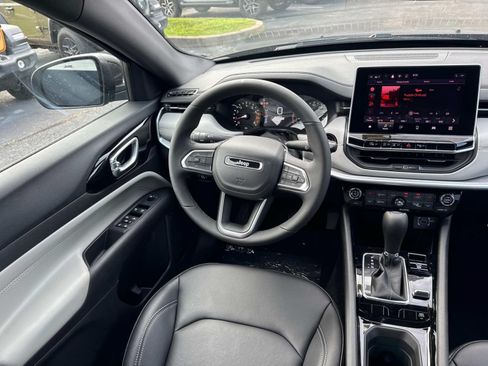 New 2026 Jeep Compass Limited AWD/4WD image 21