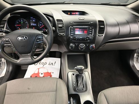 Used 2015 Kia Forte LX image 13