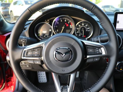Certified 2026 MAZDA MX-5 Miata Grand Touring w/ Appearance Package RWD image 14