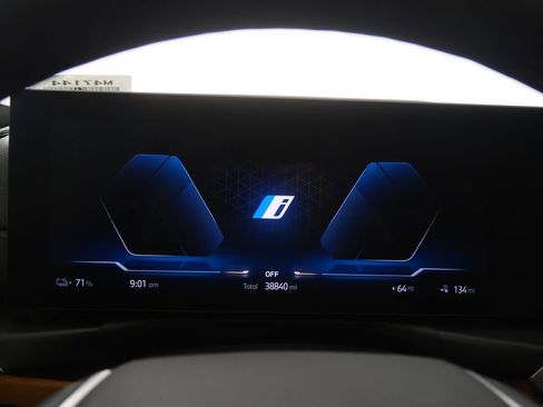 Certified 2023 BMW i4 eDrive35 w/ Premium Package image 20