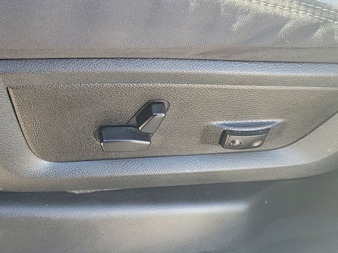 Used 2024 RAM 2500 Big Horn image 26