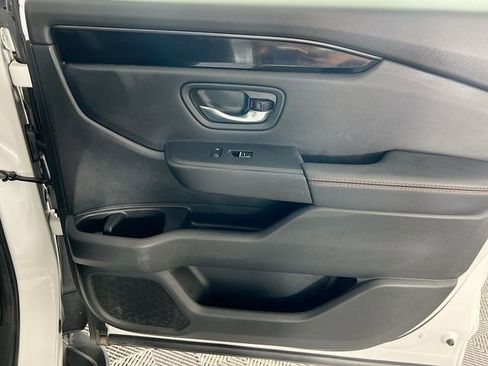 Certified 2024 Honda Pilot TrailSport image 31